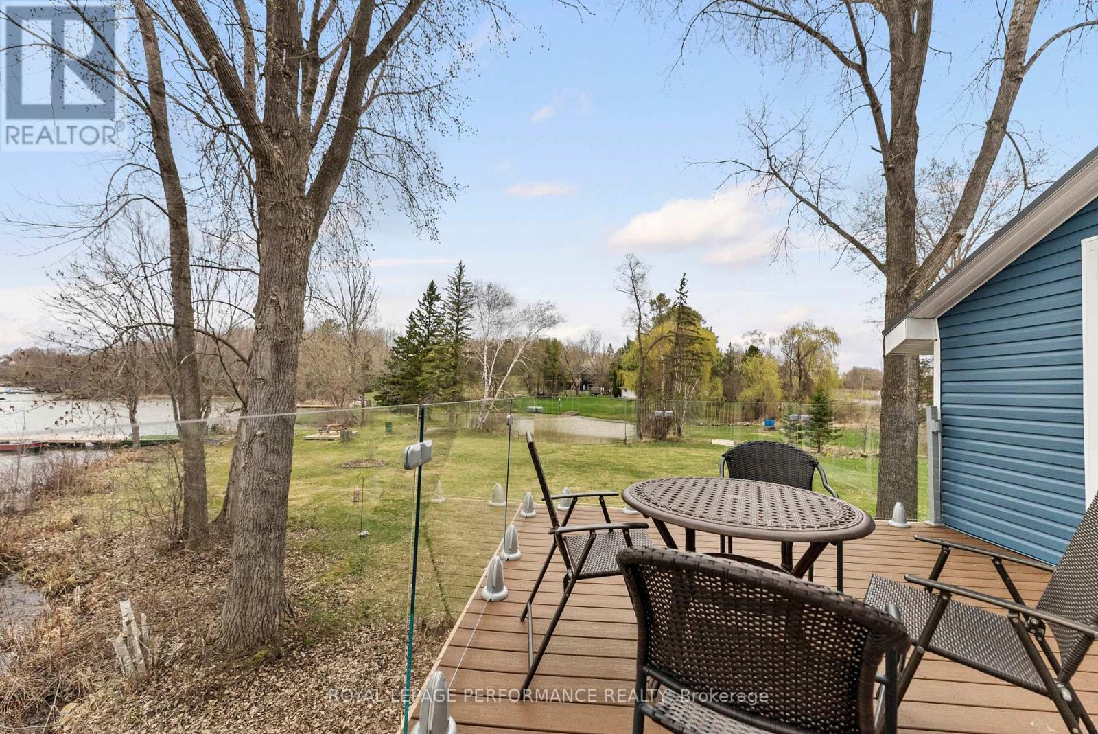 












1930 SUNBURY ROAD

,
Frontenac (Frontenac South),




Ontario
K0H1X0

