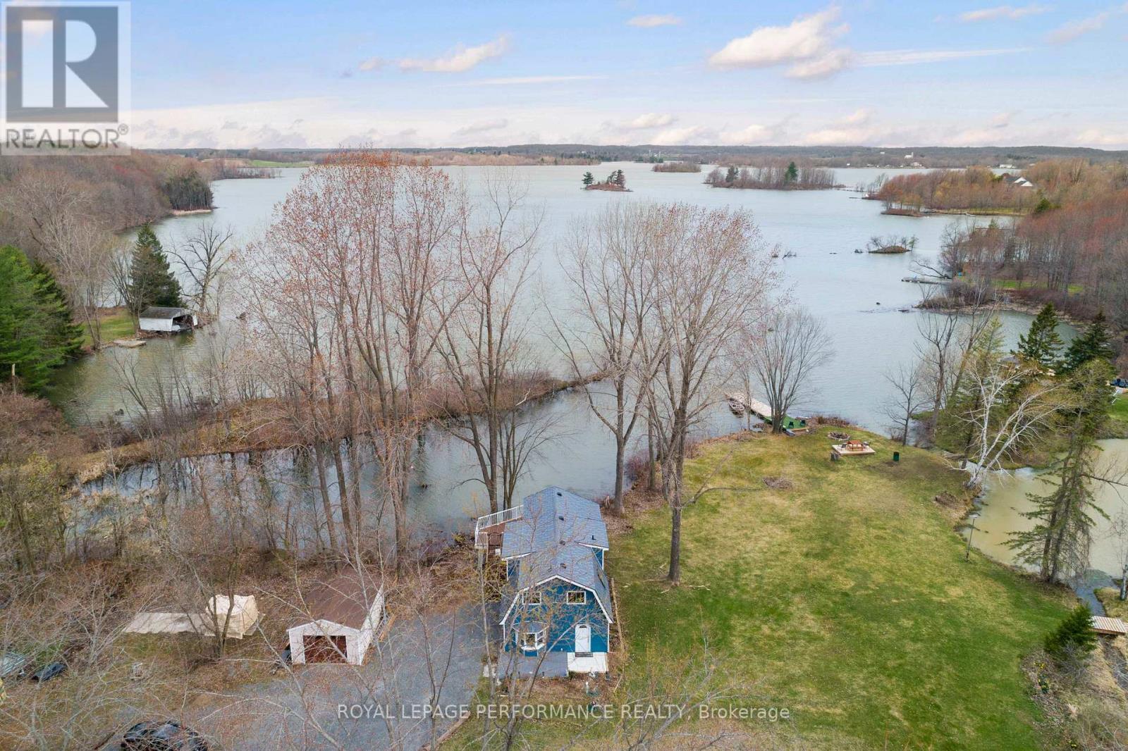 












1930 SUNBURY ROAD

,
Frontenac (Frontenac South),




Ontario
K0H1X0

