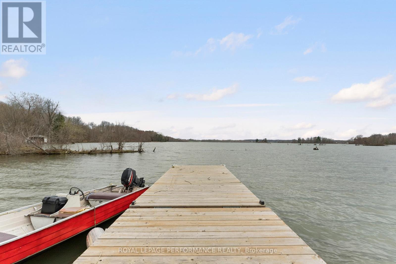 












1930 SUNBURY ROAD

,
Frontenac (Frontenac South),




Ontario
K0H1X0

