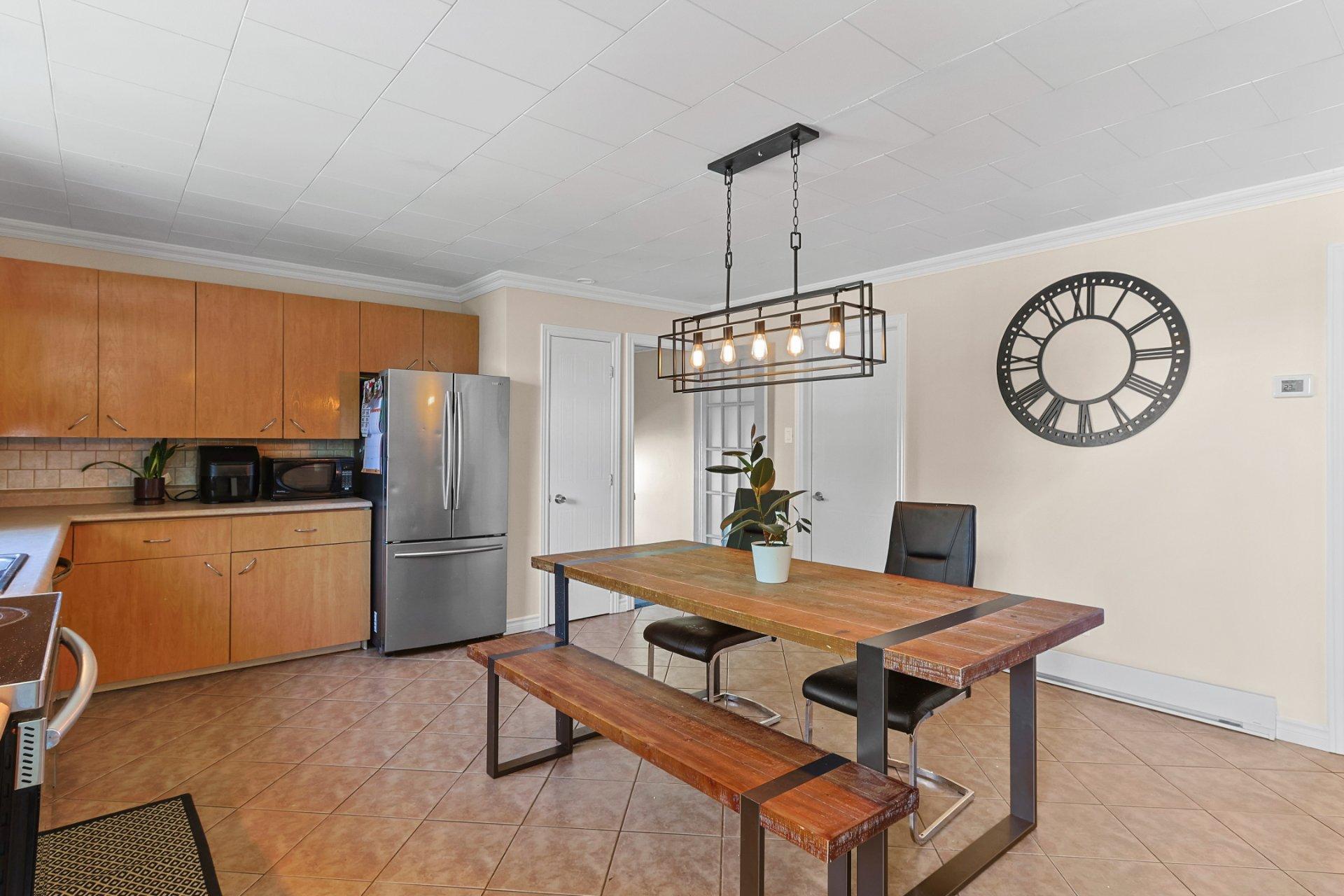 









289

 - 291


Rue du Parc

,
Saint-Clet,




QC
J0P1S0

