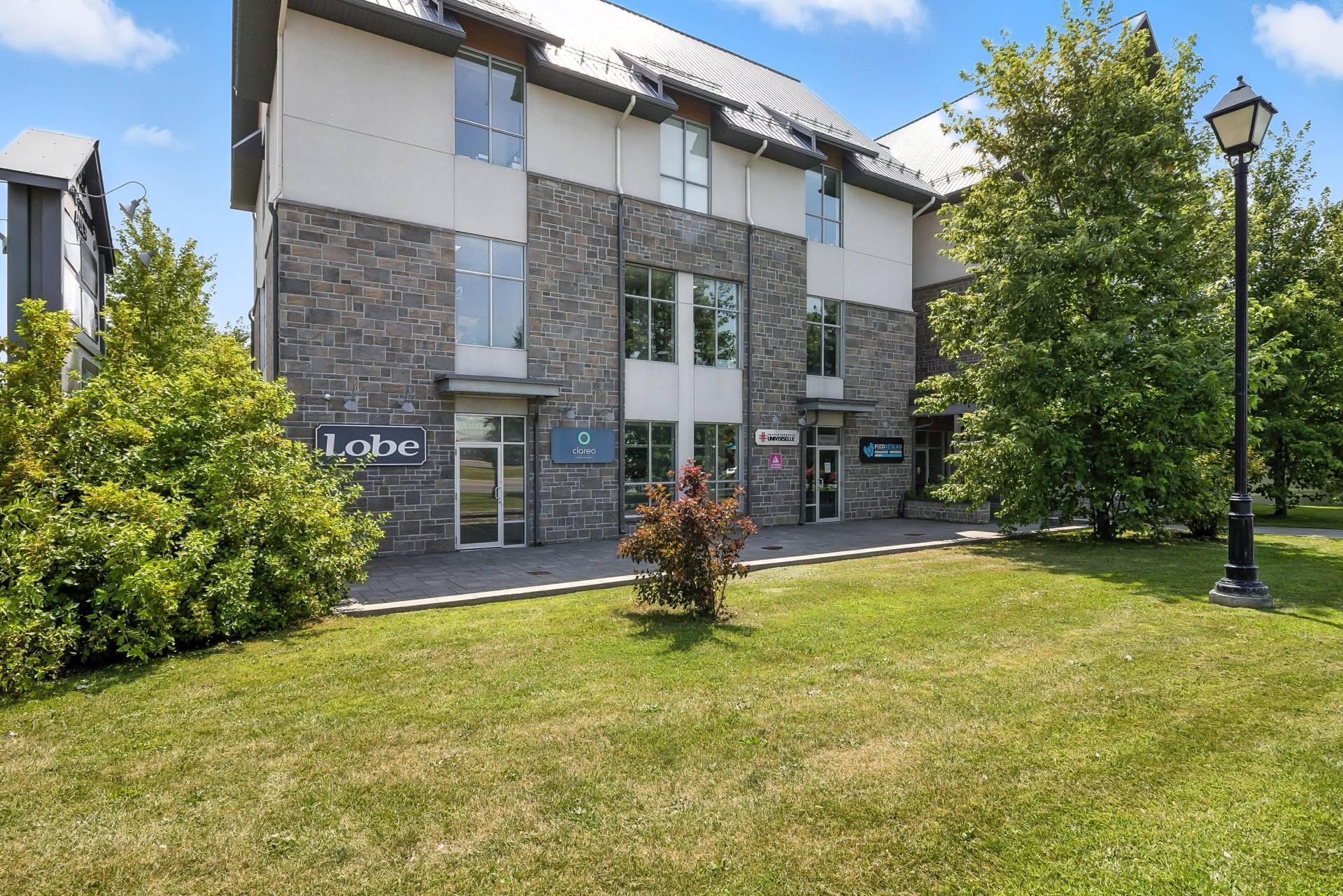 









362


Ch. d'Aylmer

, 103,
Gatineau (Aylmer),




QC
J9H1A6

