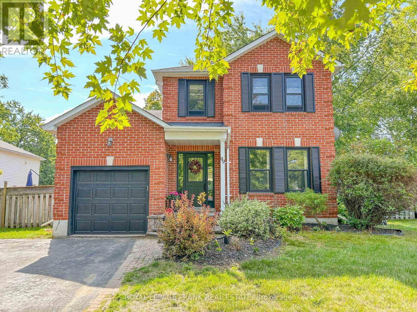












99 HART BOULEVARD

,
Clarington (Newcastle),




Ontario
L1B1E4


