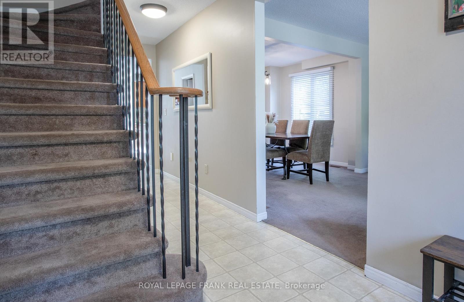 












99 HART BOULEVARD

,
Clarington (Newcastle),




Ontario
L1B1E4

