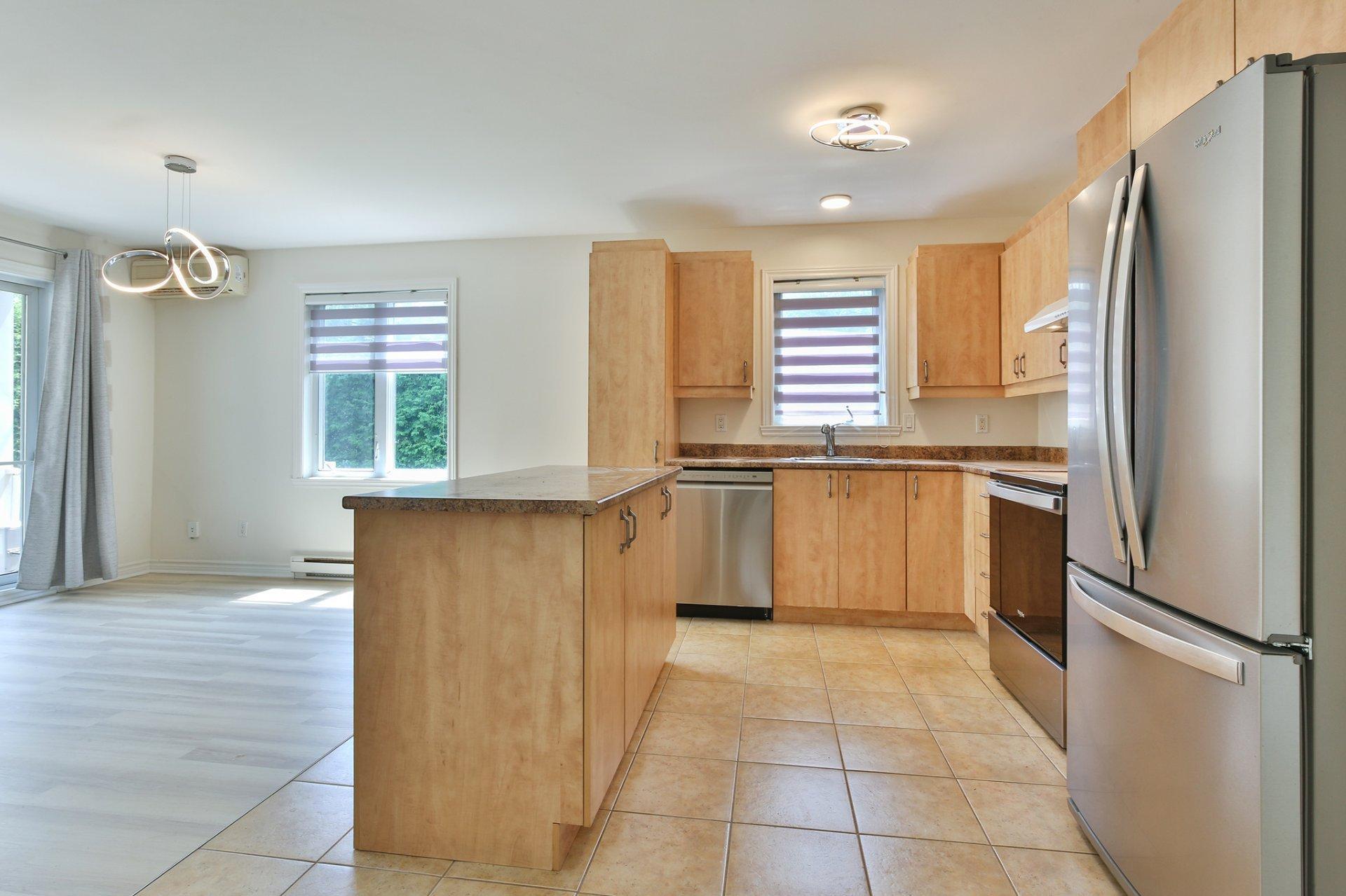 









475


Boul. St-Luc

,
Saint-Jean-sur-Richelieu,




QC
J2W0H3

