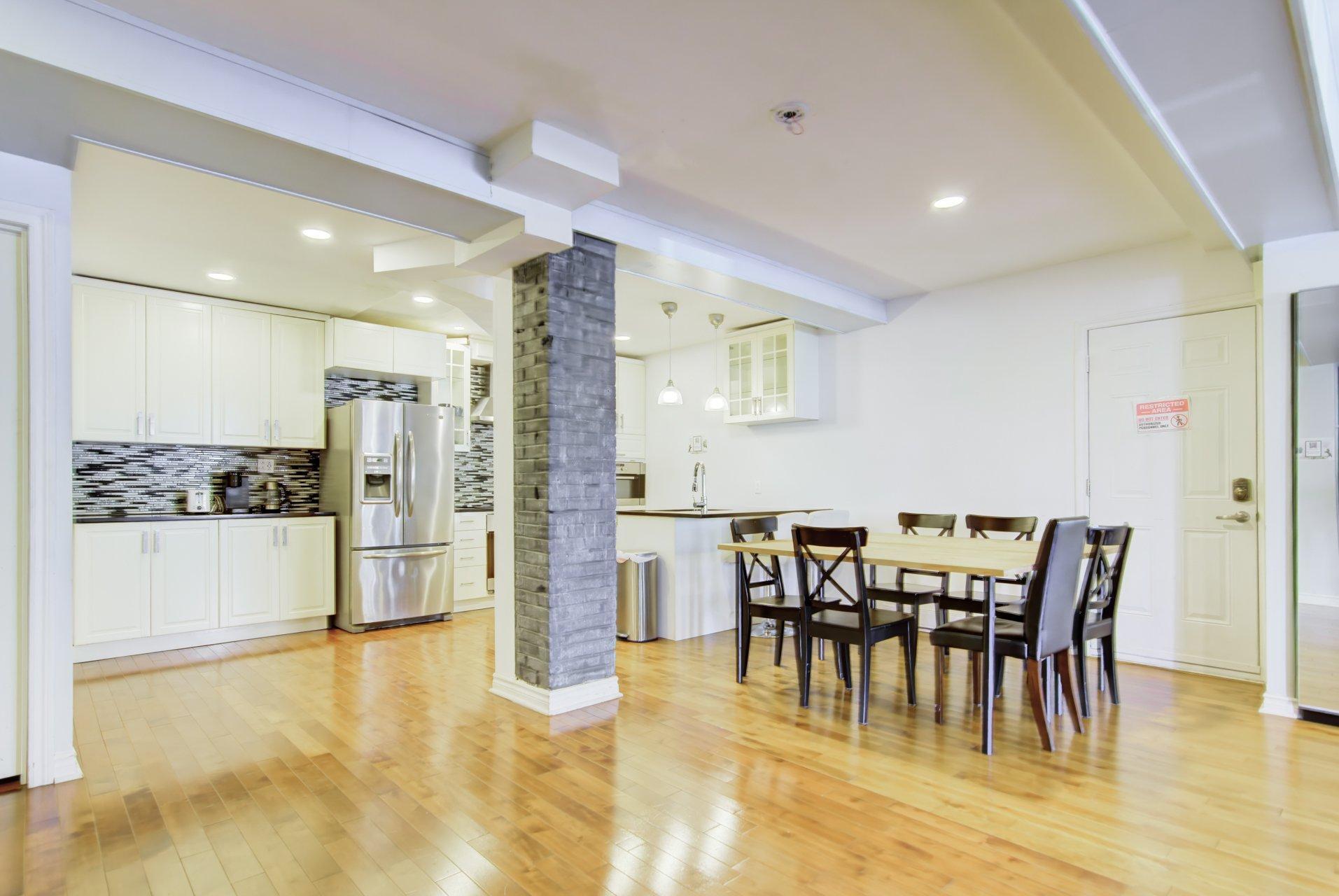 









5342

 - 5344


Av. Dupuis

,
Montréal (Côte-des-Neiges/Notre-Dame-de-Grâce),




QC
H3X1N4

