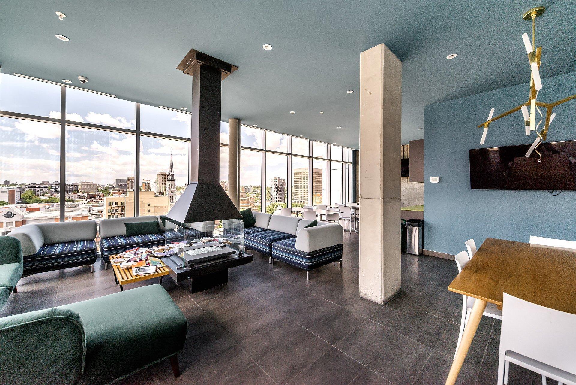 









1150


Rue St-Denis

, 1108,
Montréal (Ville-Marie),




QC
H2X0B3

