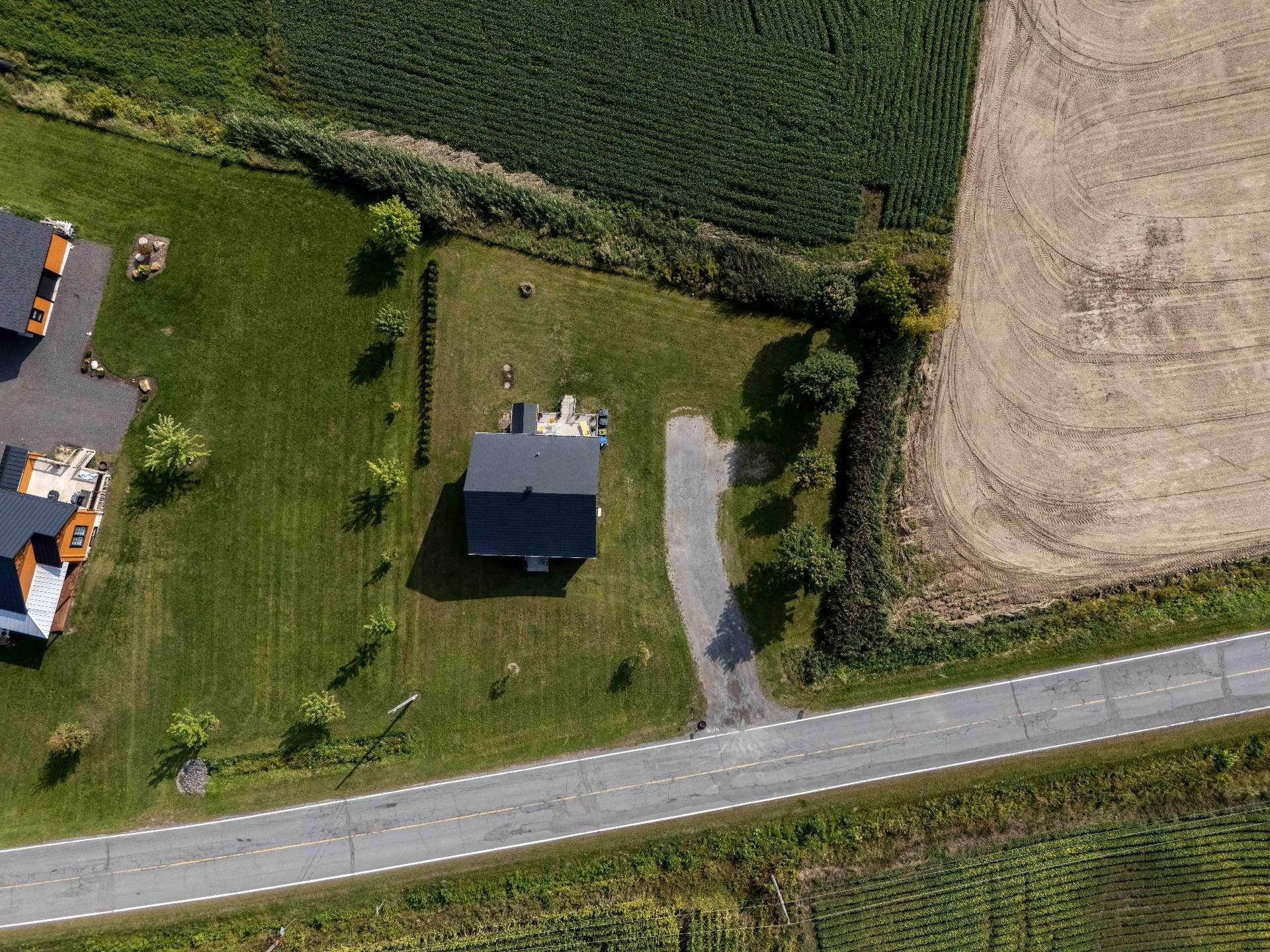 









730


Rg de Picoudie

,
Saint-Robert,




QC
J0G1S0


