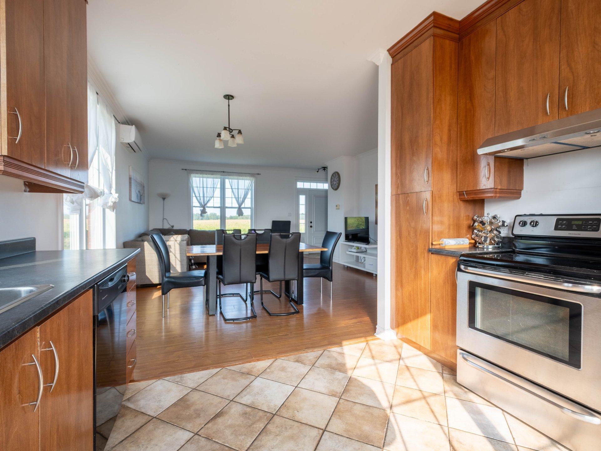 









730


Rg de Picoudie

,
Saint-Robert,




QC
J0G1S0

