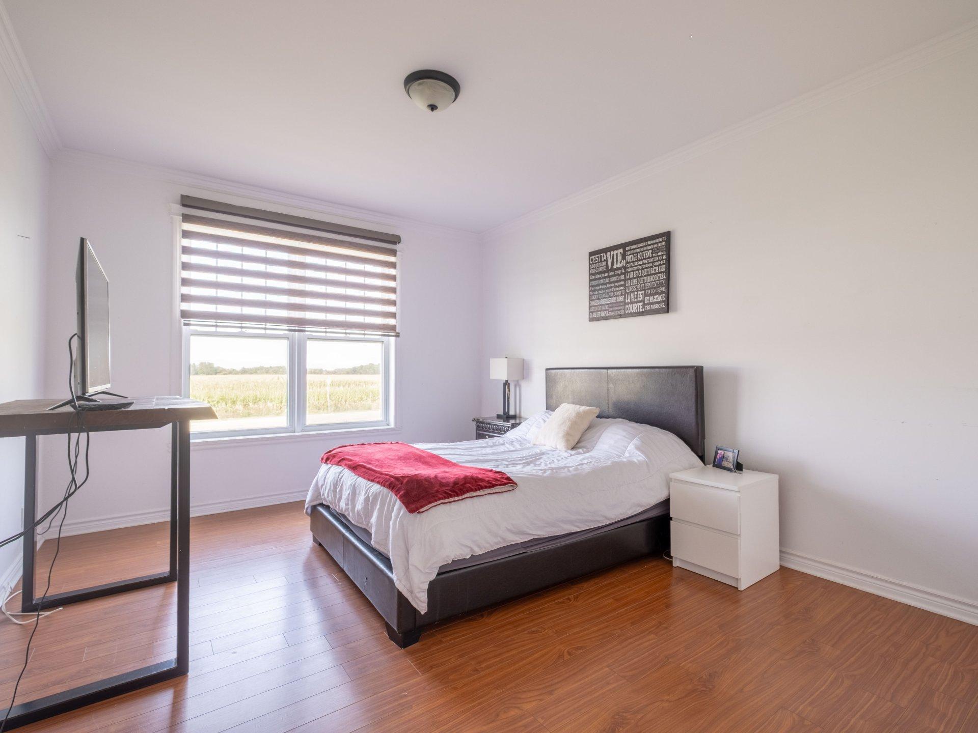 









730


Rg de Picoudie

,
Saint-Robert,




QC
J0G1S0

