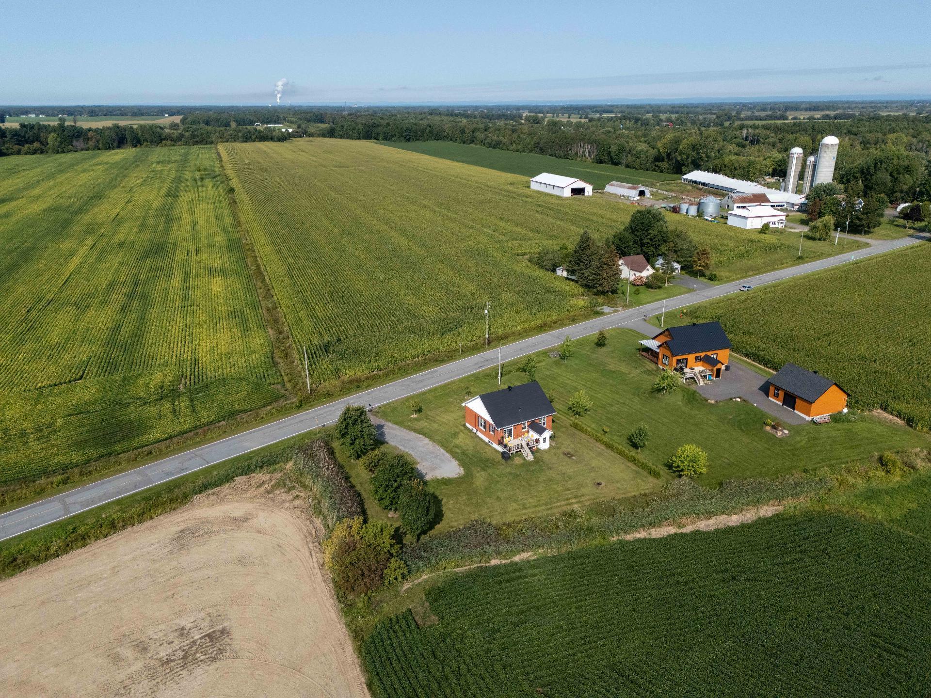 









730


Rg de Picoudie

,
Saint-Robert,




QC
J0G1S0


