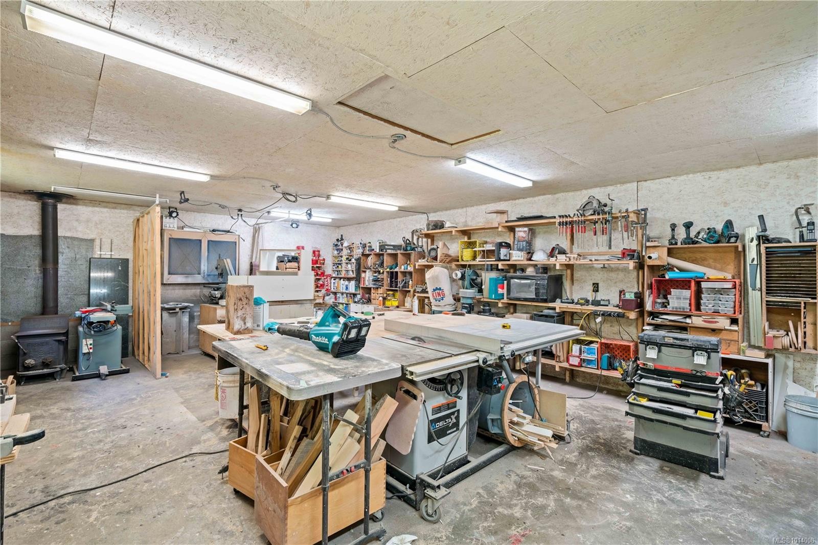









153


Bald Eagle

Cres, A & B,
Bowser,




BC
V0R 1G0

