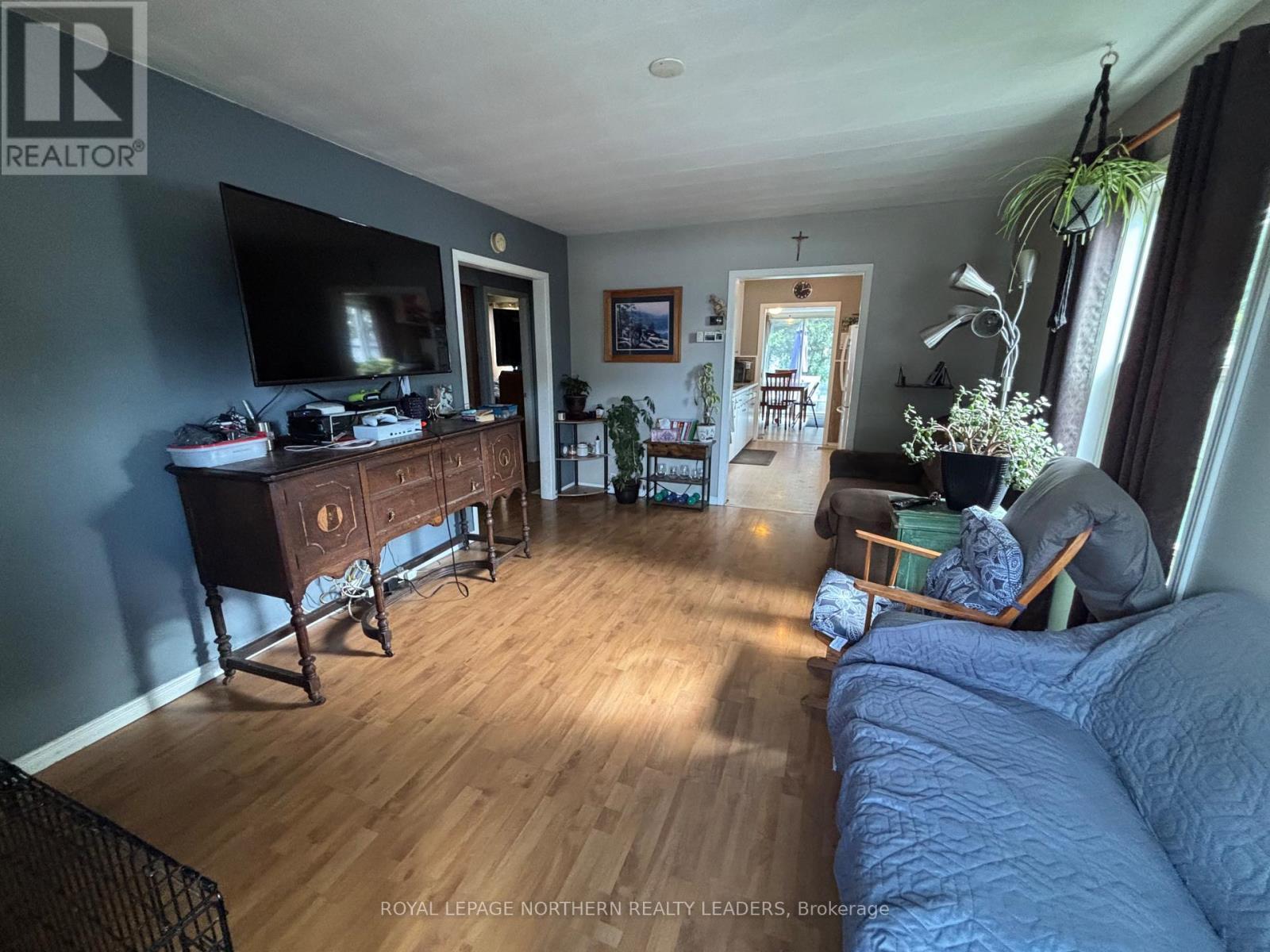 












124 FOURTEENTH AVENUE

,
Cochrane,




Ontario
P0L1C0

