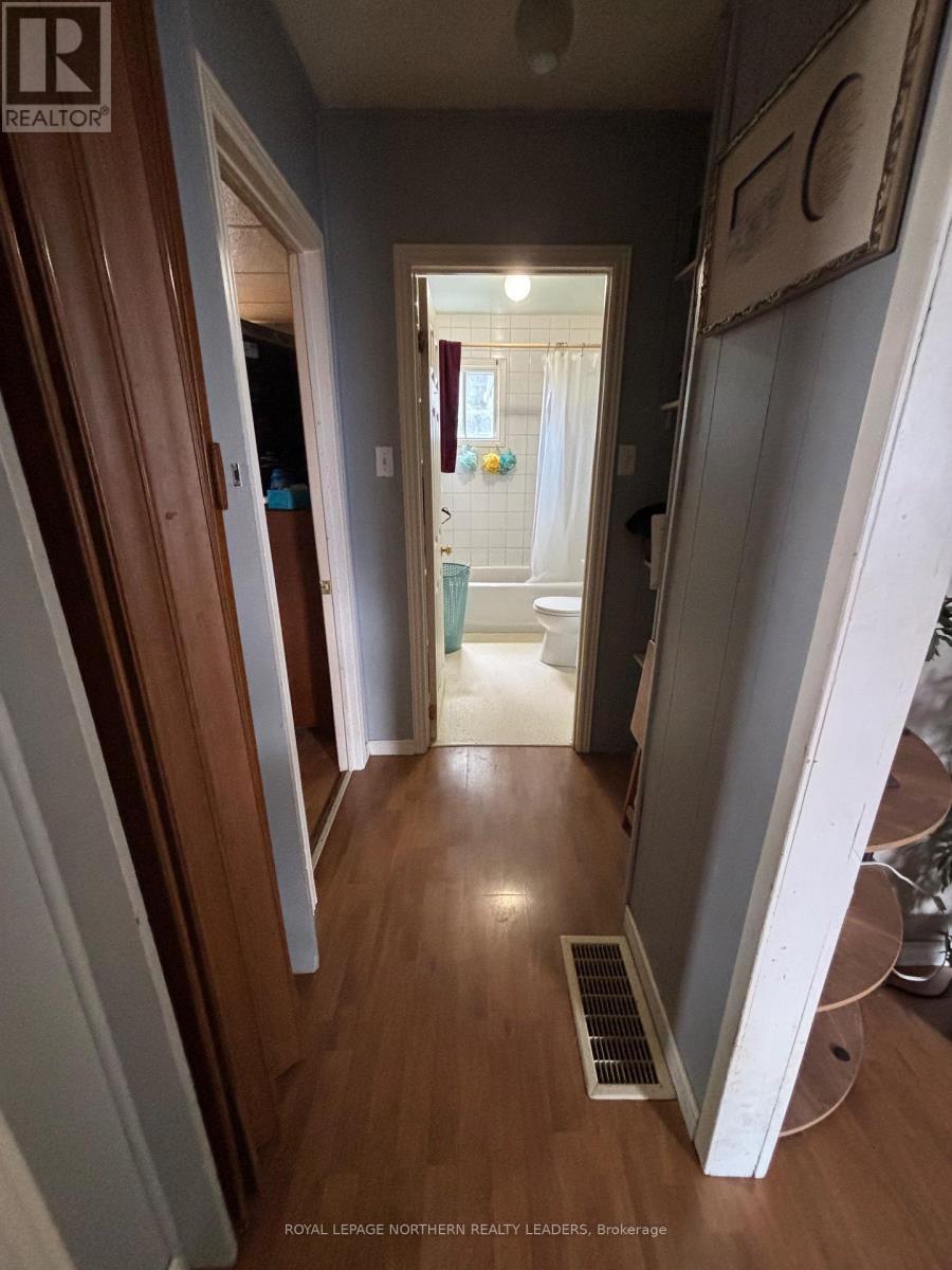 












124 FOURTEENTH AVENUE

,
Cochrane,




Ontario
P0L1C0

