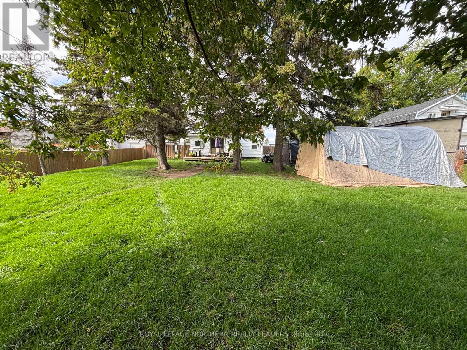 












124 FOURTEENTH AVENUE

,
Cochrane,




Ontario
P0L1C0

