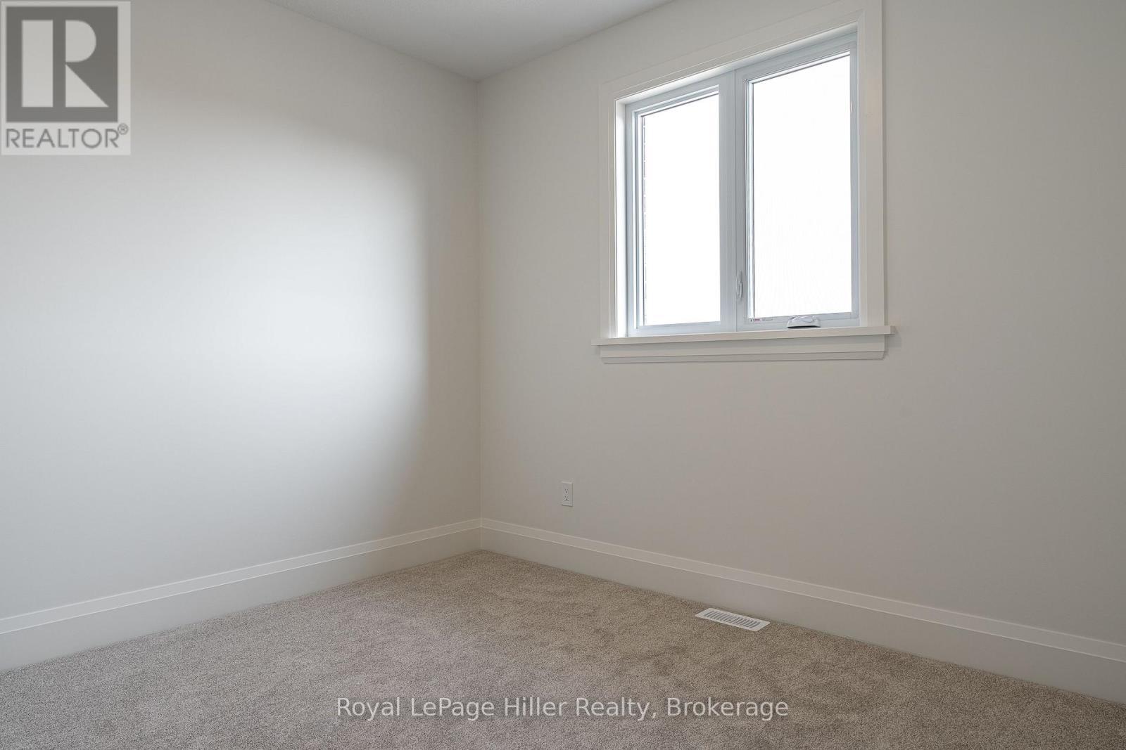












25 AVERY PLACE

,
Perth East (Milverton),




Ontario
N0K1M0

