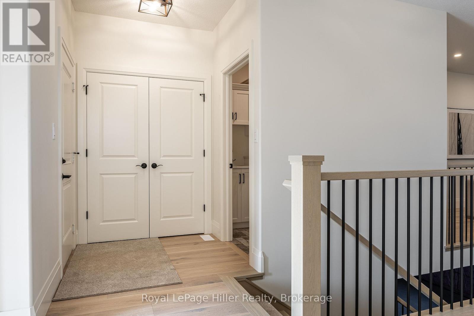 












25 AVERY PLACE

,
Perth East (Milverton),




Ontario
N0K1M0


