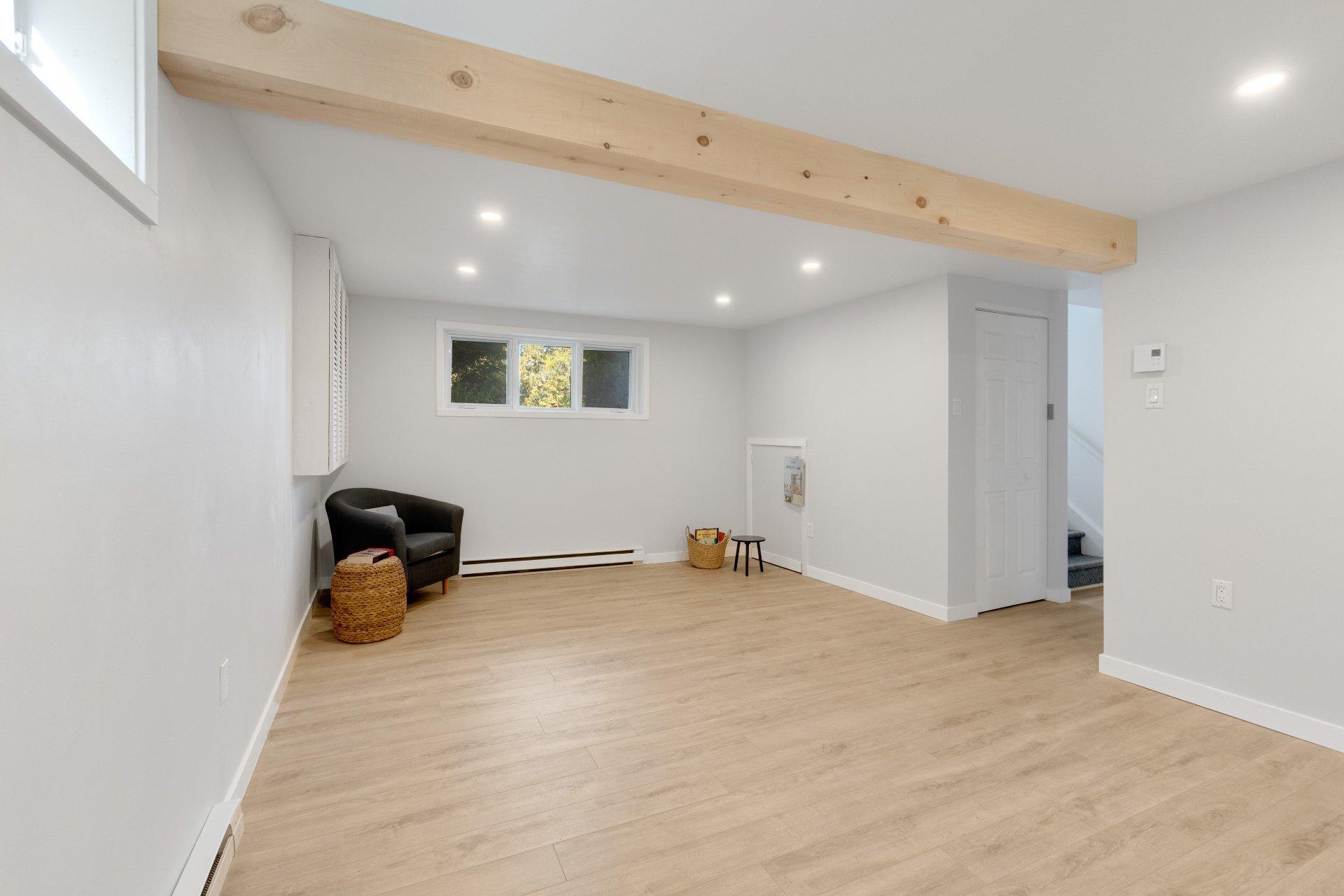 









1488


Rue de la Pépinière

,
Sherbrooke (Brompton/Rock Forest/Saint-Élie/Deauville),




QC
J1N1M9

