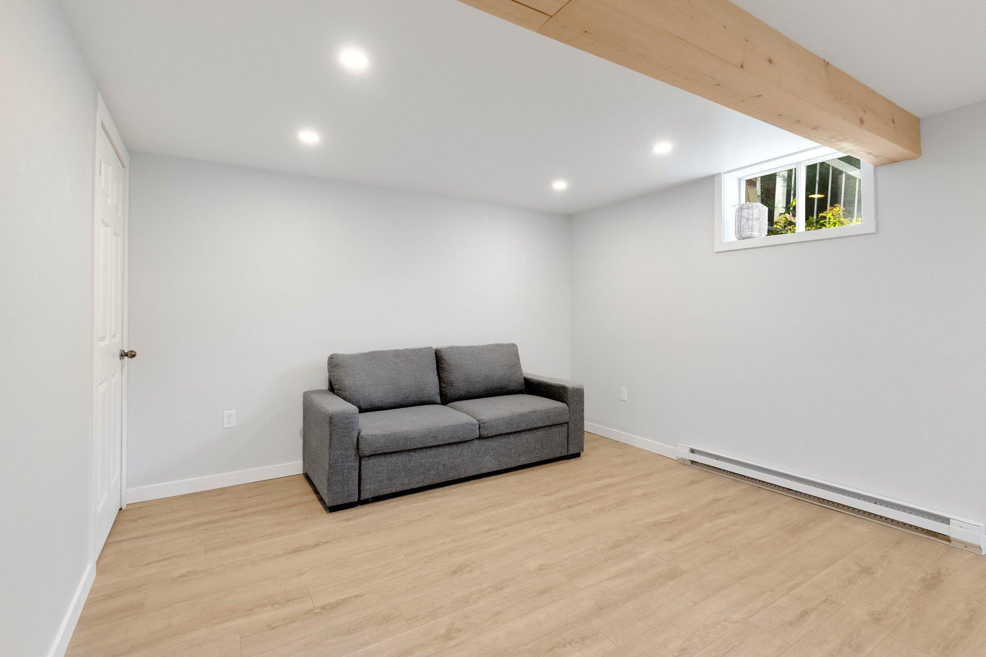 









1488


Rue de la Pépinière

,
Sherbrooke (Brompton/Rock Forest/Saint-Élie/Deauville),




QC
J1N1M9

