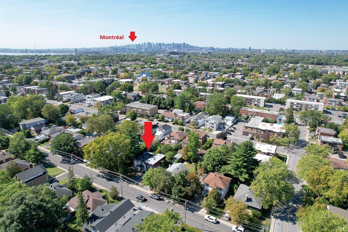 









224

 - 226


Rue King-Edward

,
Longueuil (Le Vieux-Longueuil),




QC
J4R2C3

