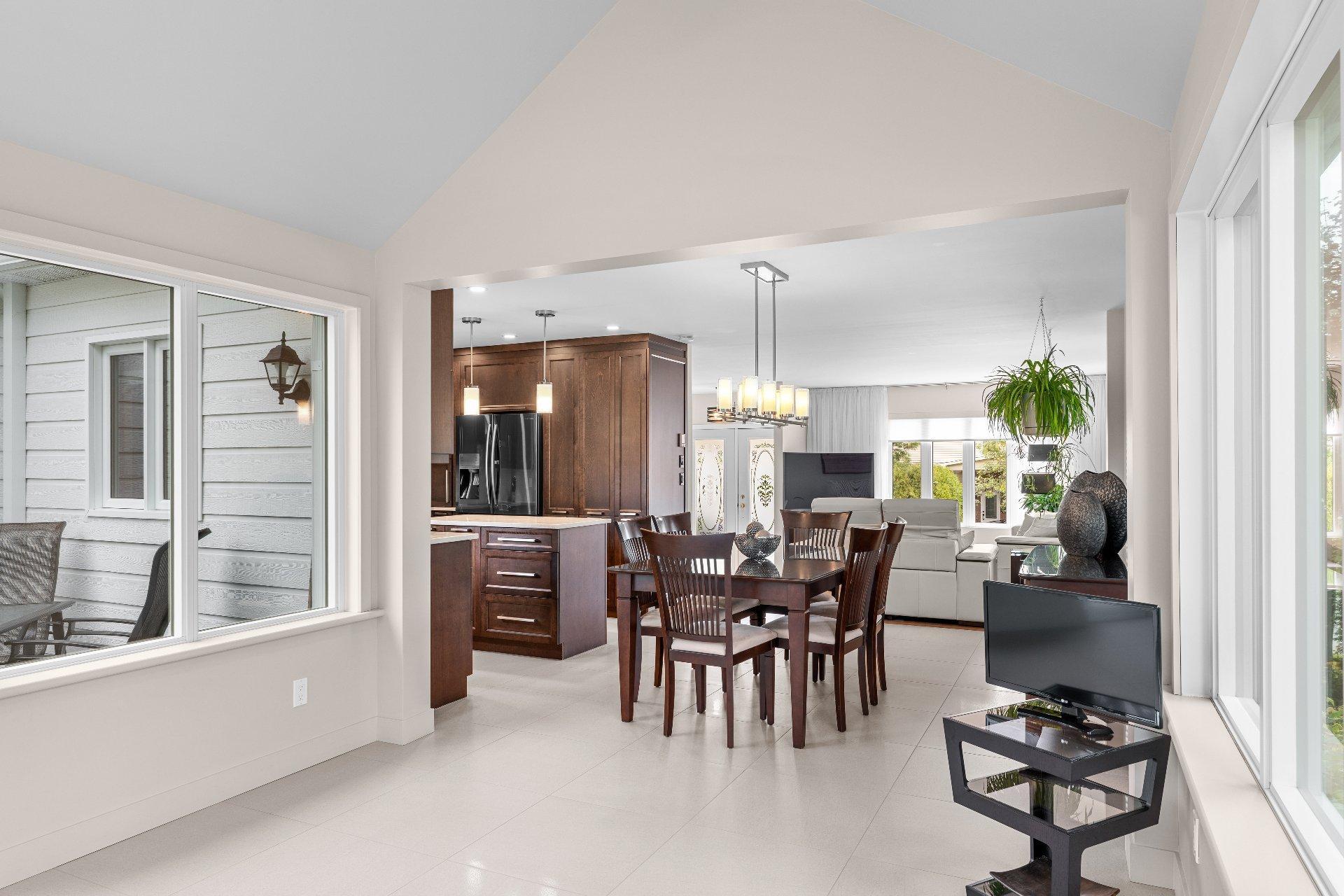 









852


Rue Homère

,
Sherbrooke (Brompton/Rock Forest/Saint-Élie/Deauville),




QC
J1N3C4

