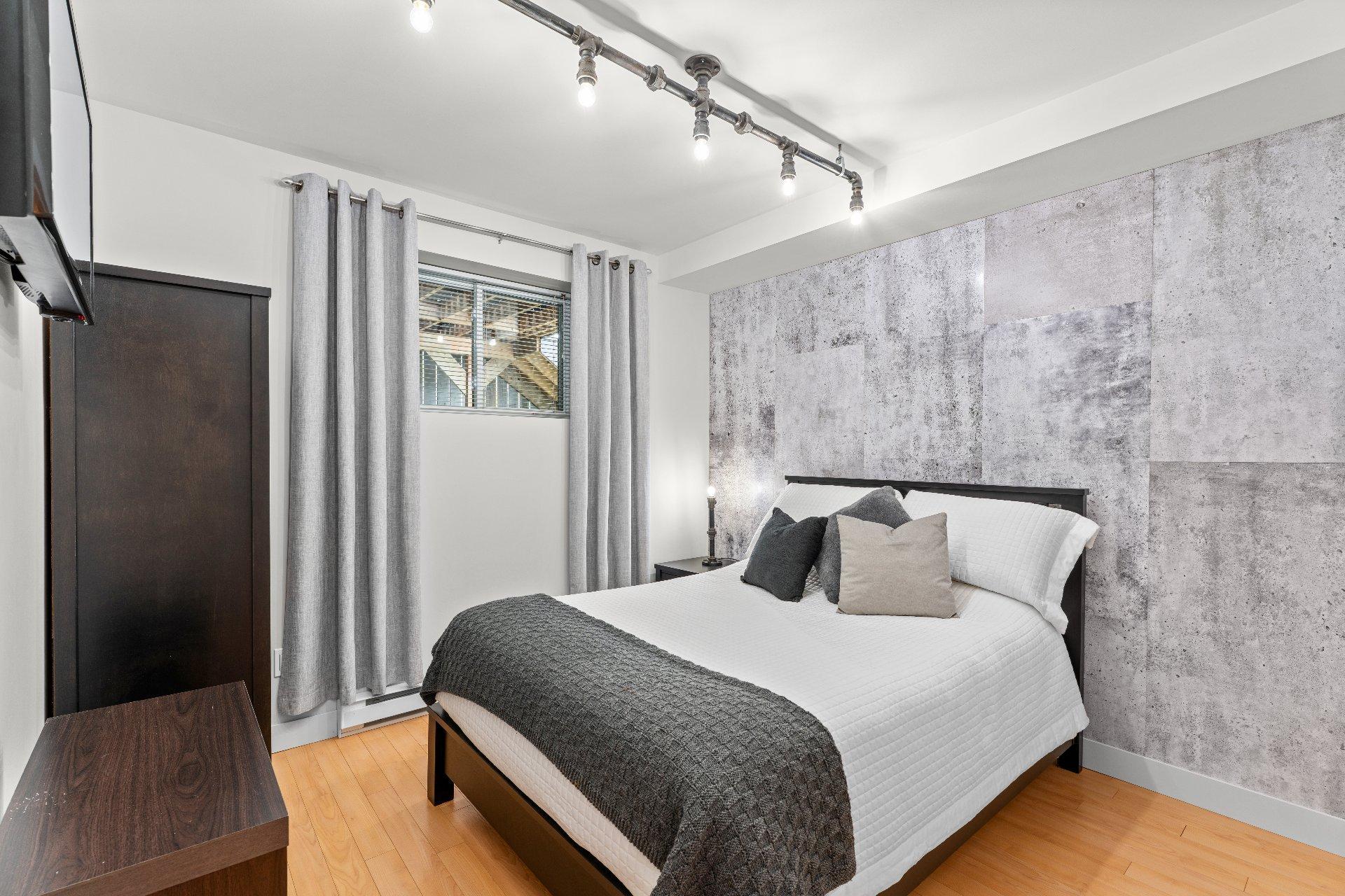 









852


Rue Homère

,
Sherbrooke (Brompton/Rock Forest/Saint-Élie/Deauville),




QC
J1N3C4

