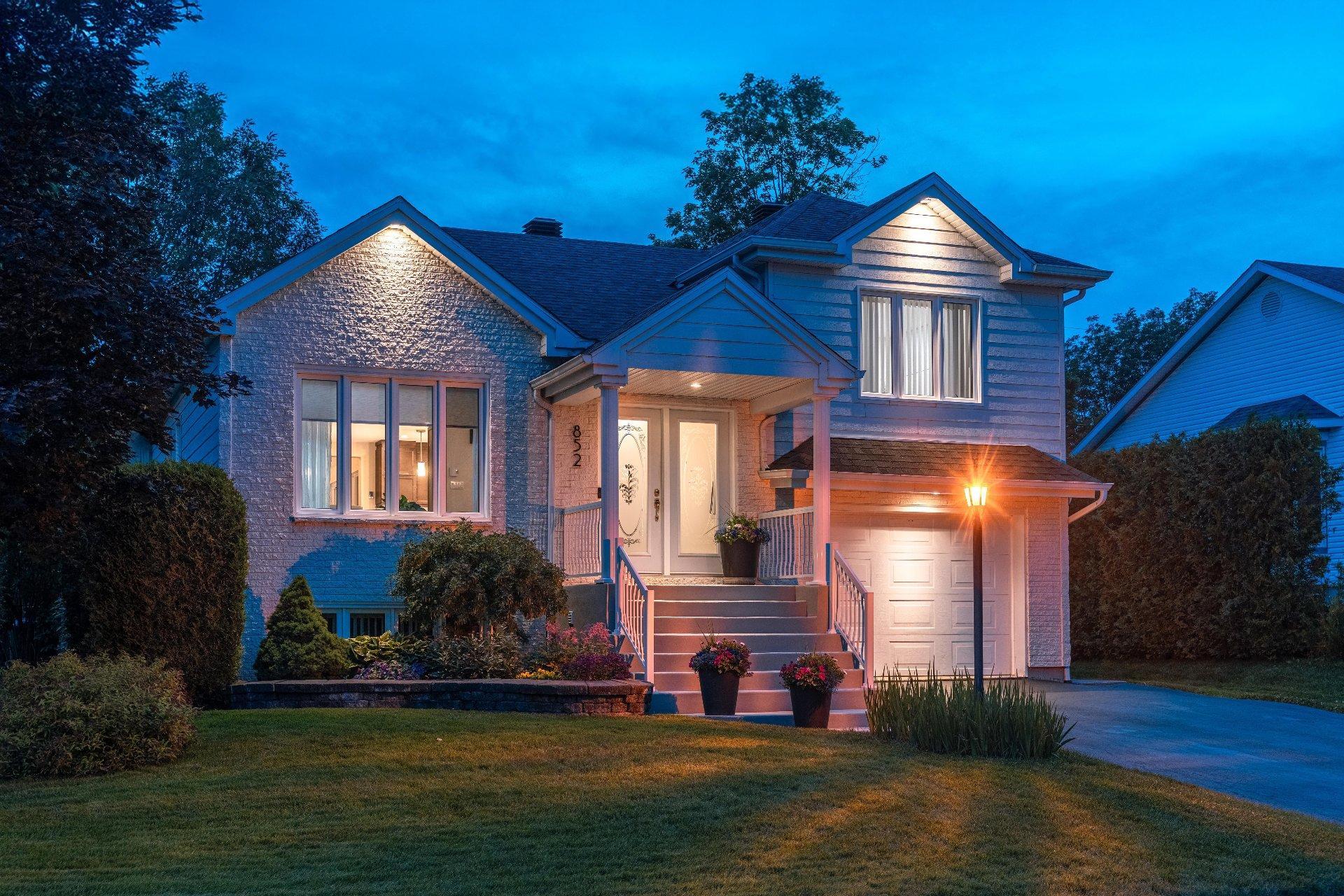 









852


Rue Homère

,
Sherbrooke (Brompton/Rock Forest/Saint-Élie/Deauville),




QC
J1N3C4

