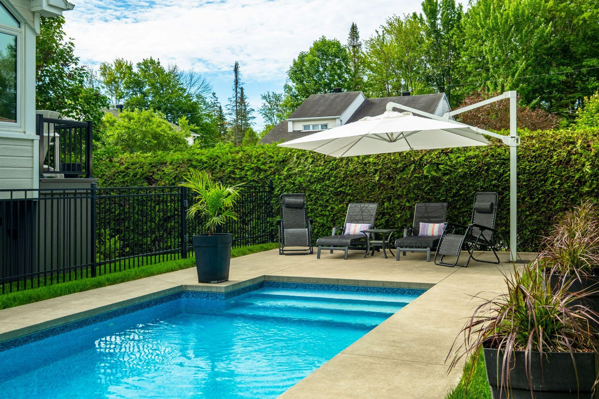 









852


Rue Homère

,
Sherbrooke (Brompton/Rock Forest/Saint-Élie/Deauville),




QC
J1N3C4

