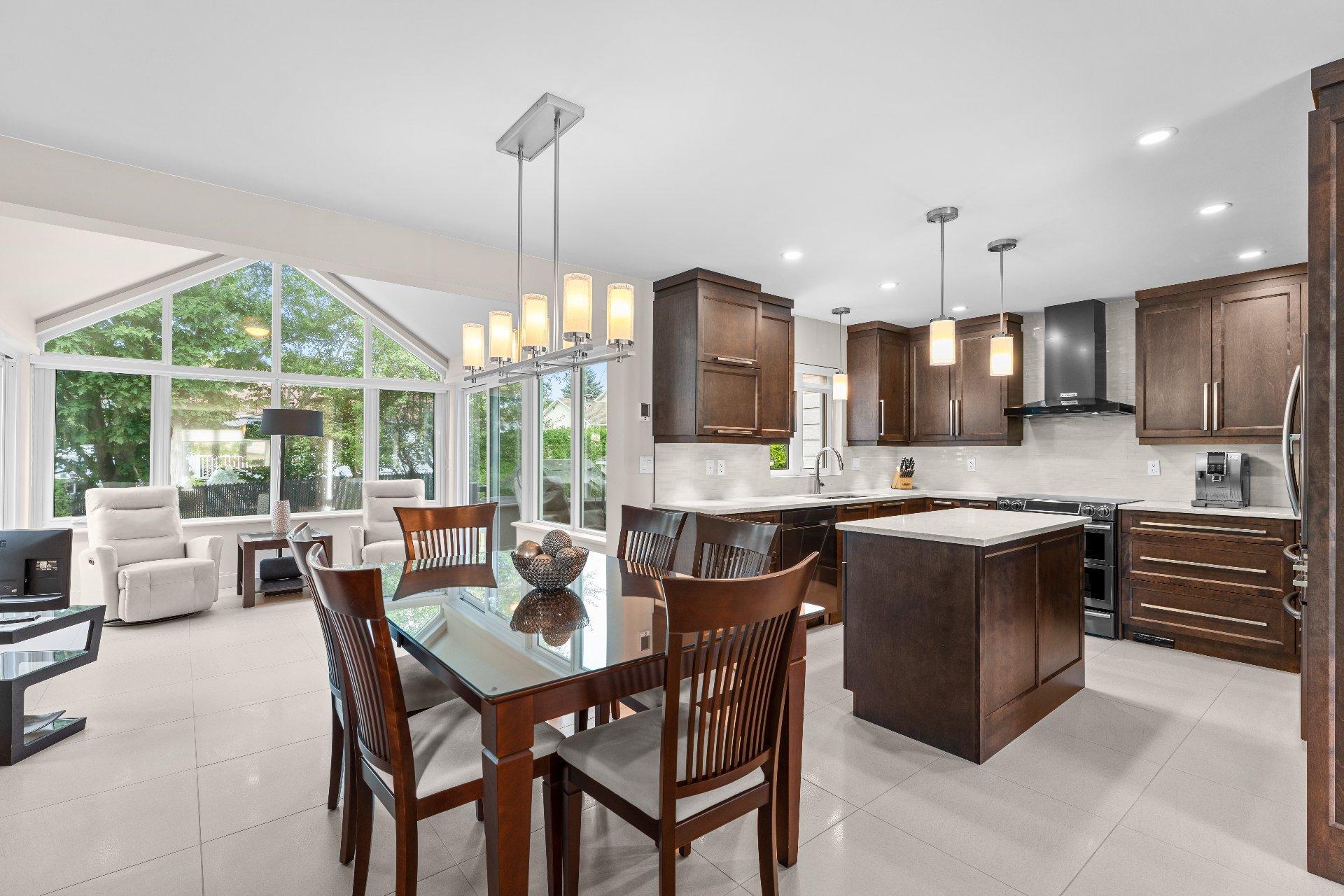 









852


Rue Homère

,
Sherbrooke (Brompton/Rock Forest/Saint-Élie/Deauville),




QC
J1N3C4

