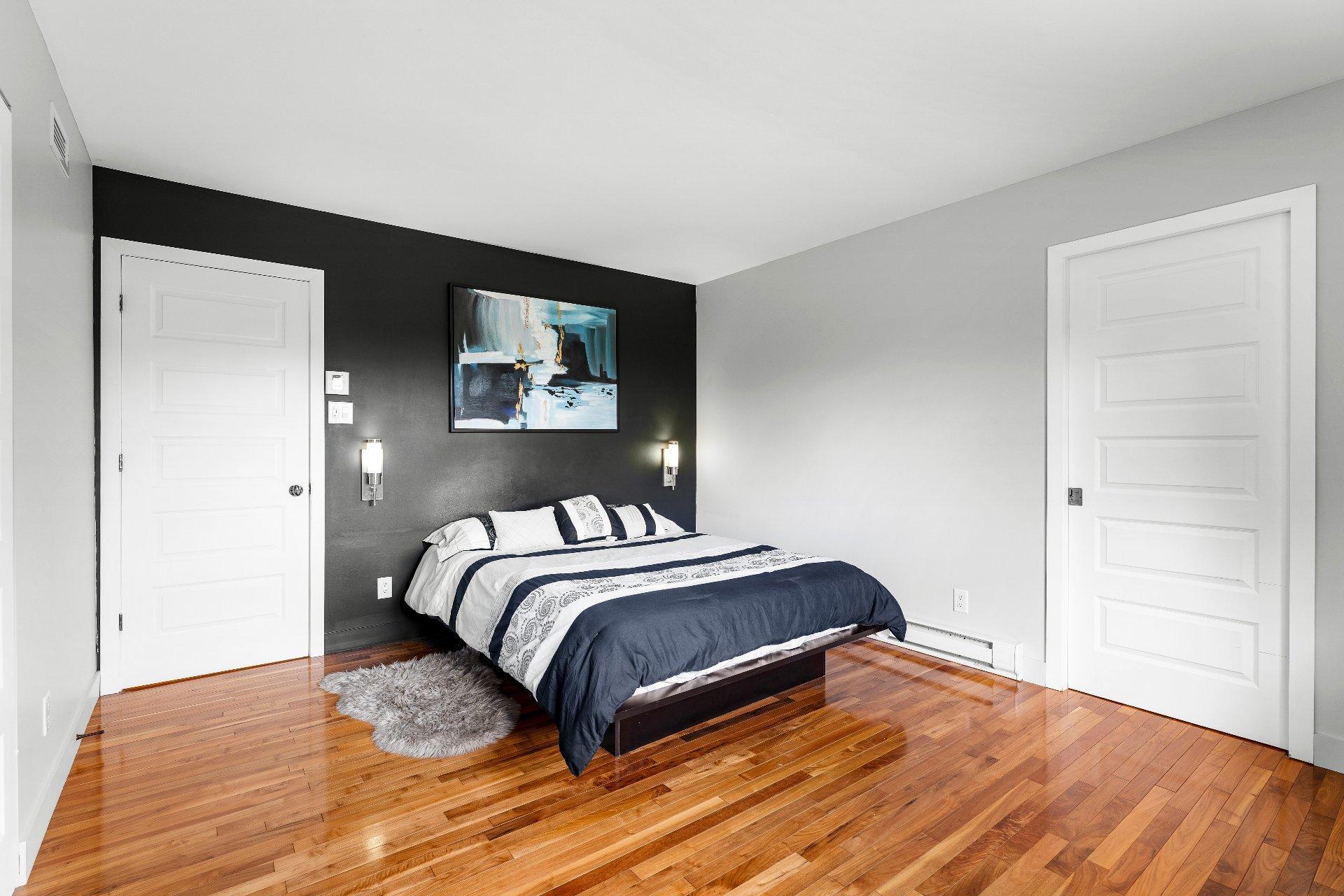 









2330


Rue Anna-Maria-Valls

,
Sherbrooke (Les Nations),




QC
J1N4J2

