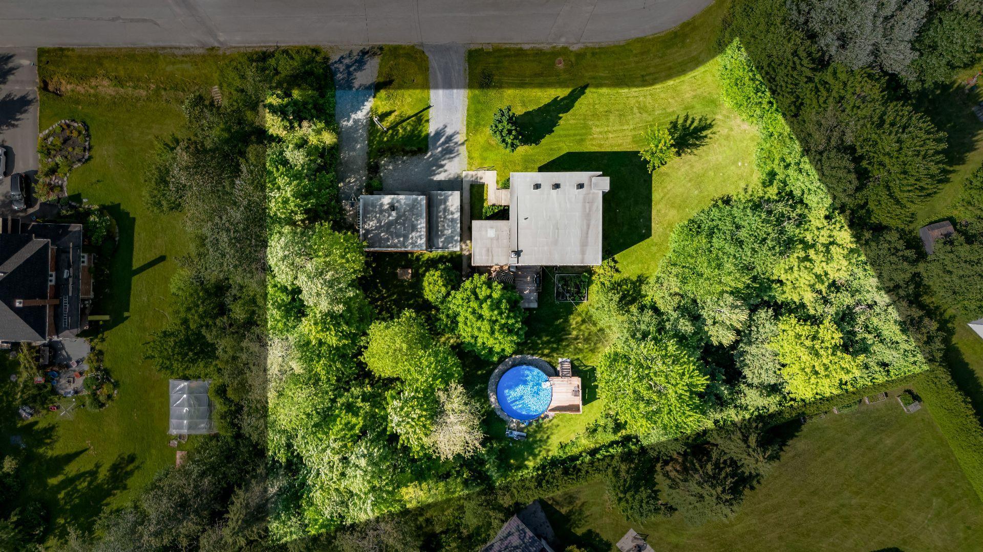 









2330


Rue Anna-Maria-Valls

,
Sherbrooke (Les Nations),




QC
J1N4J2

