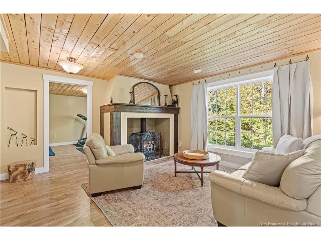 









105


Maplehurst

DR,
Richibucto Road,




NB
E3A 0G5

