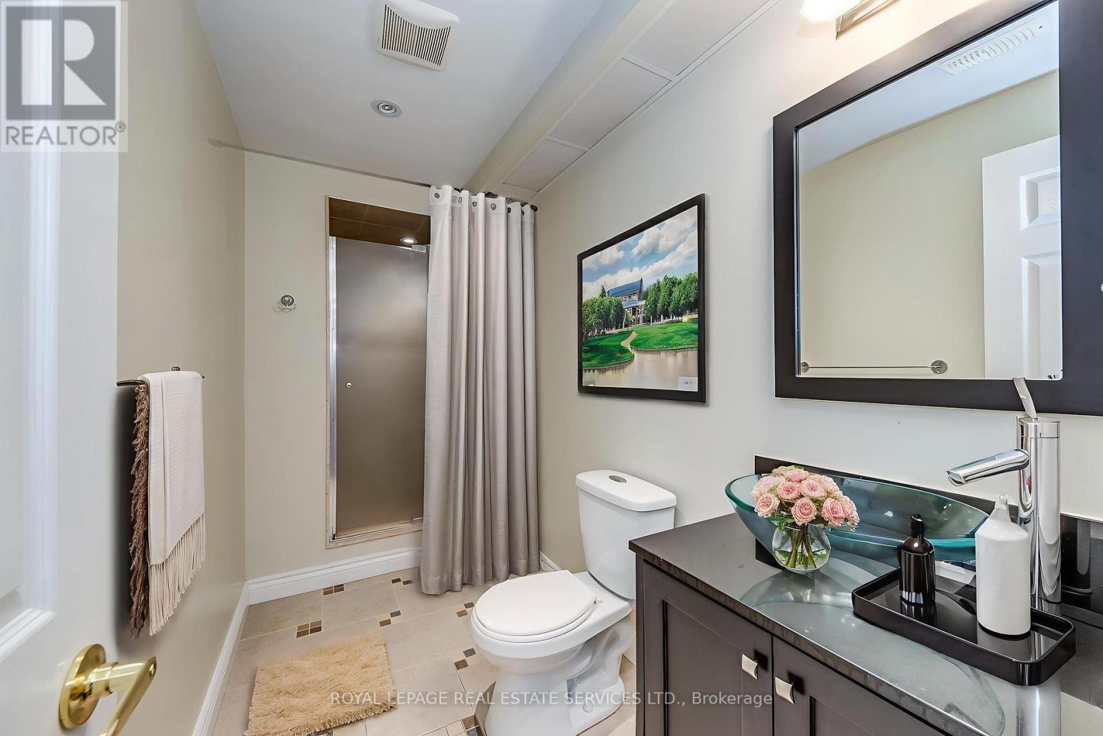 












1366 FIELDCREST LANE

,
Oakville,




Ontario
L6M2W8

