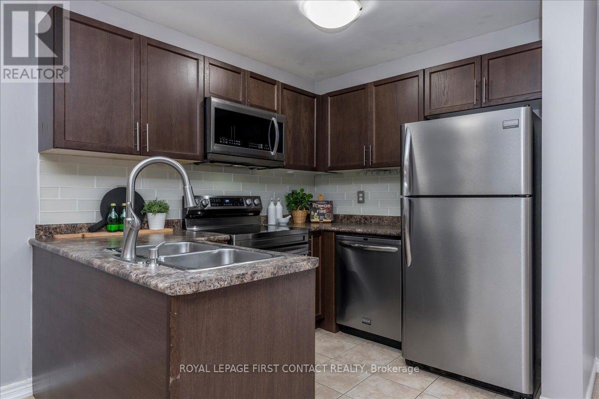 












22 ADMIRAL CRESCENT

,
Essa,




Ontario
L0M1B4

