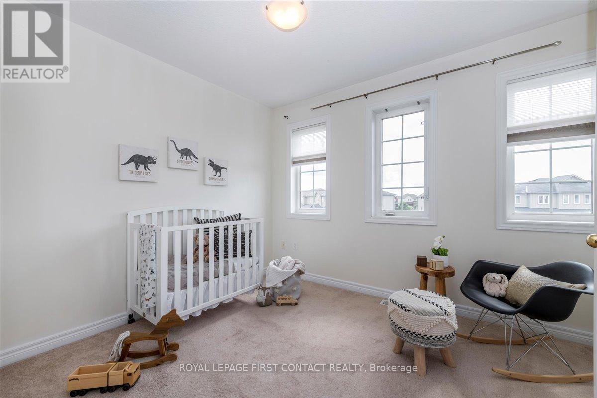 












22 ADMIRAL CRESCENT

,
Essa,




Ontario
L0M1B4

