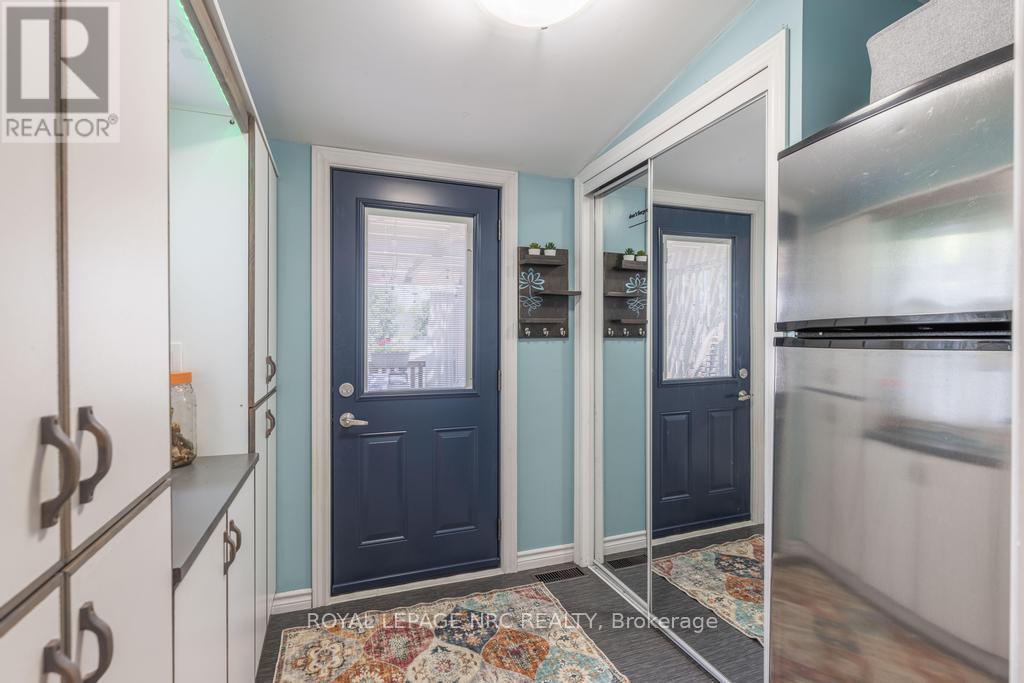 












48 HODGKINS AVENUE

,
Thorold,




Ontario
L2V1M1

