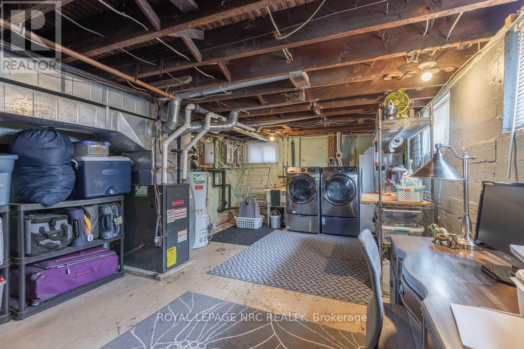 












48 HODGKINS AVENUE

,
Thorold,




Ontario
L2V1M1

