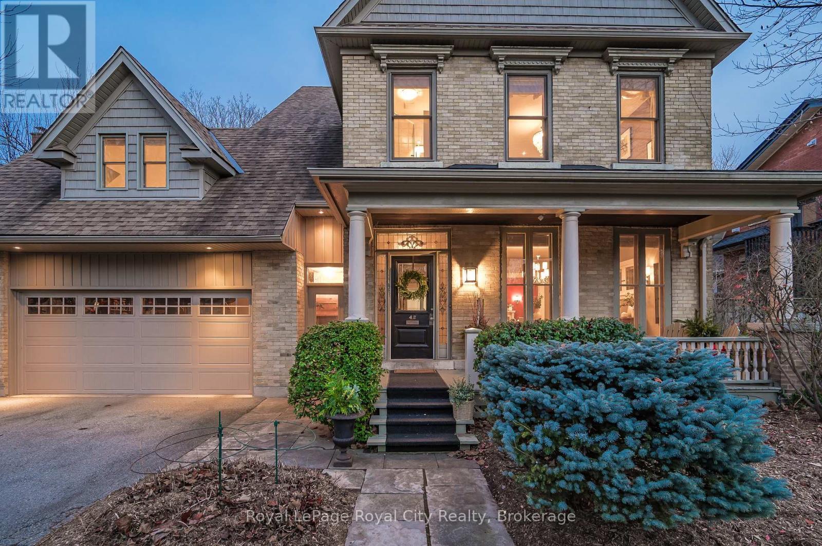 












42 LIVERPOOL STREET

,
Guelph (Downtown),




Ontario
N1H2K9

