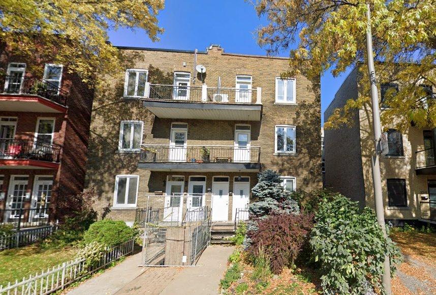 









2325

 - 2329


Av. Madison

,
Montréal (Côte-des-Neiges/Notre-Dame-de-Grâce),




QC
H4B2T5

