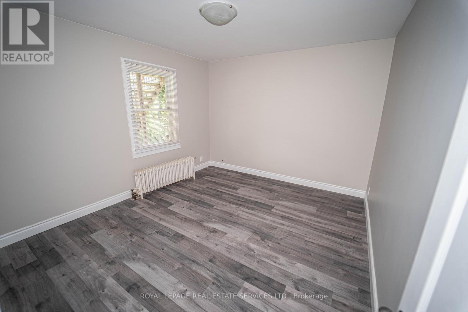 












8 BRUCE STREET

,
St. Catharines,




Ontario
L2R5S6

