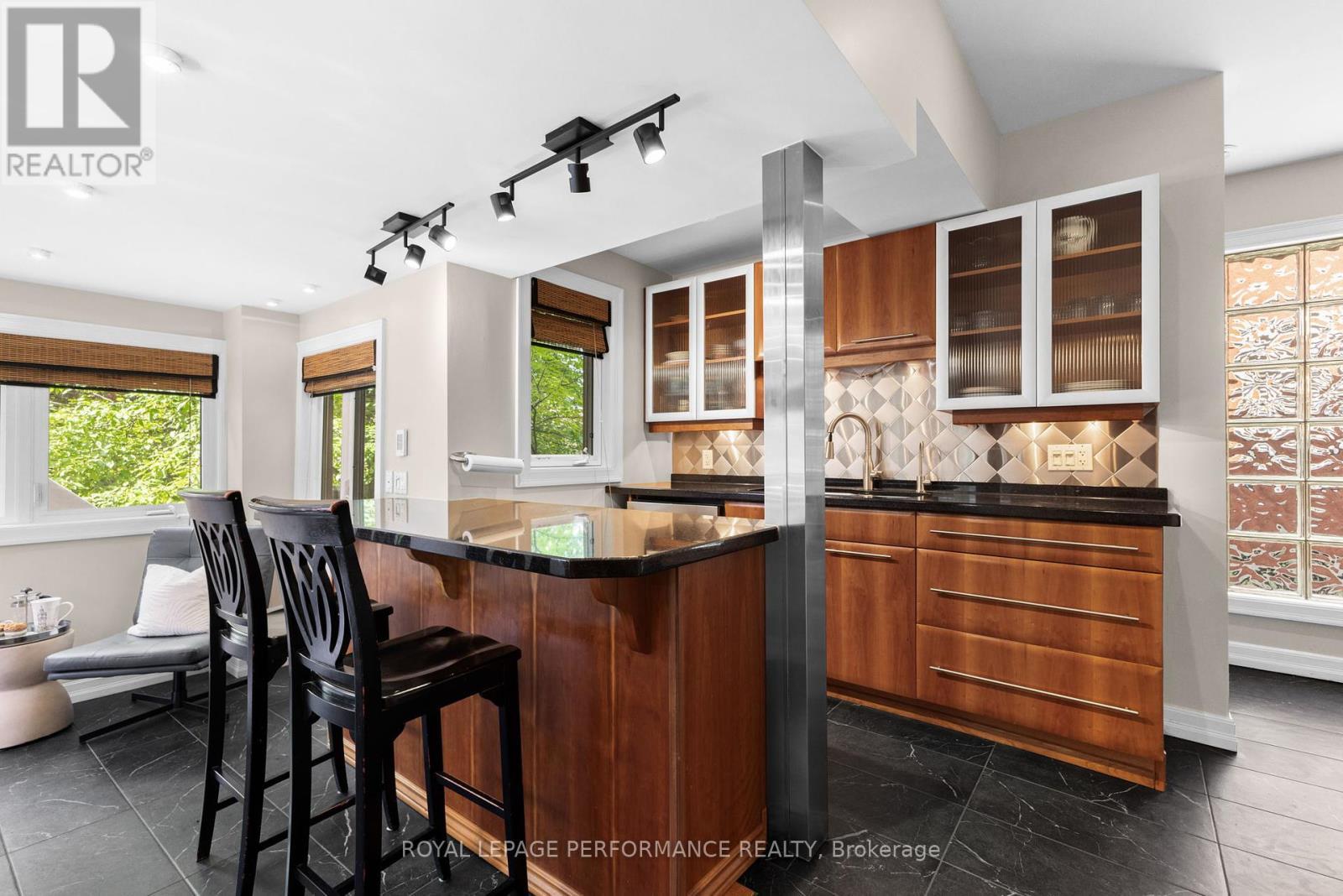 












345 THIRD AVENUE

,
Ottawa,




Ontario
K1S2K4

