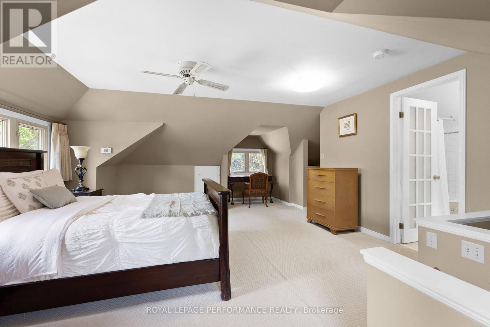 












345 THIRD AVENUE

,
Ottawa,




Ontario
K1S2K4

