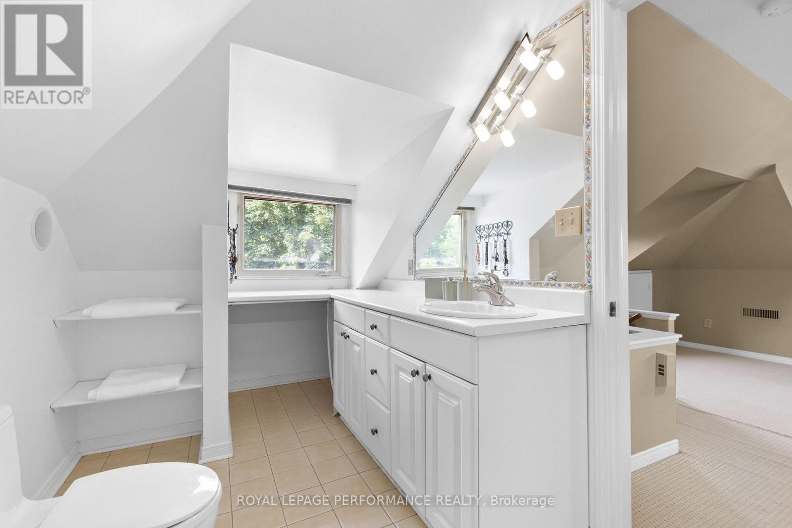 












345 THIRD AVENUE

,
Ottawa,




Ontario
K1S2K4

