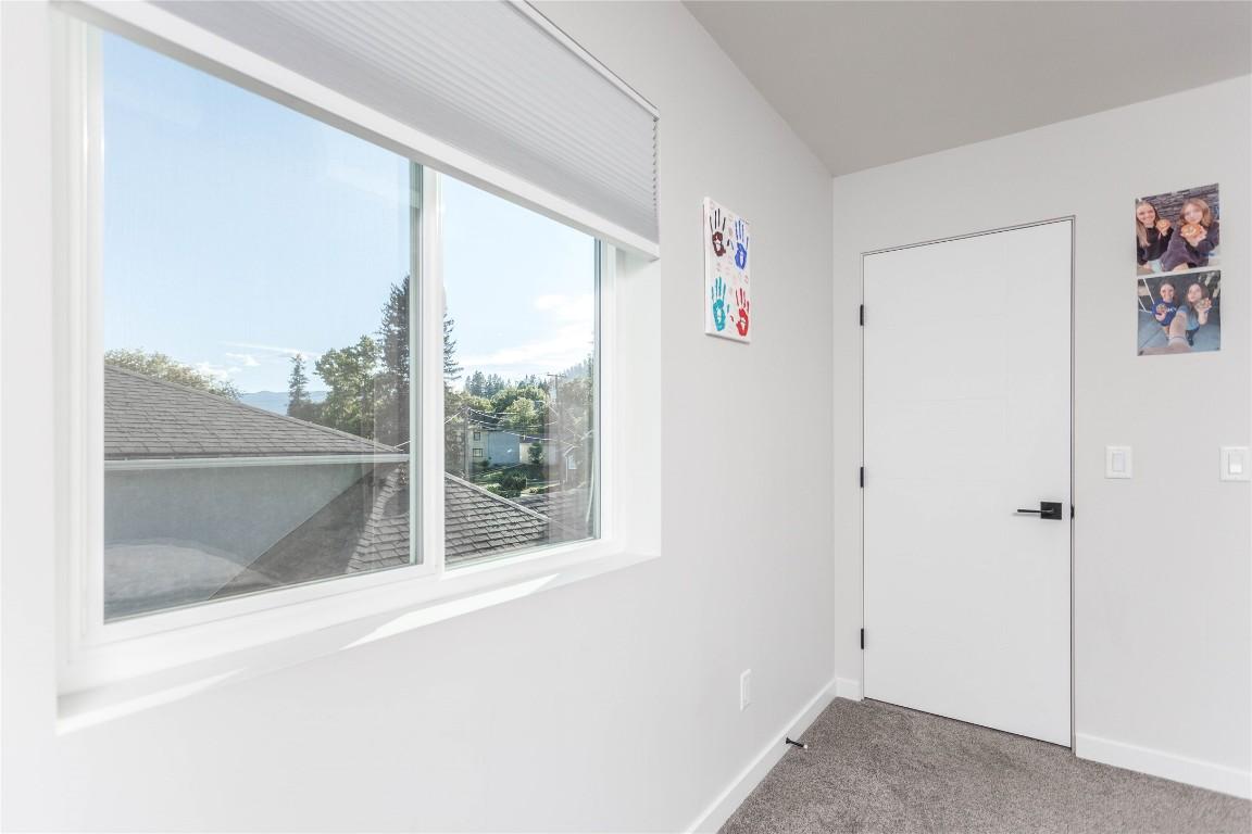 









2253


Shuswap

Avenue,
Lumby,




BC
V0E 2G0

