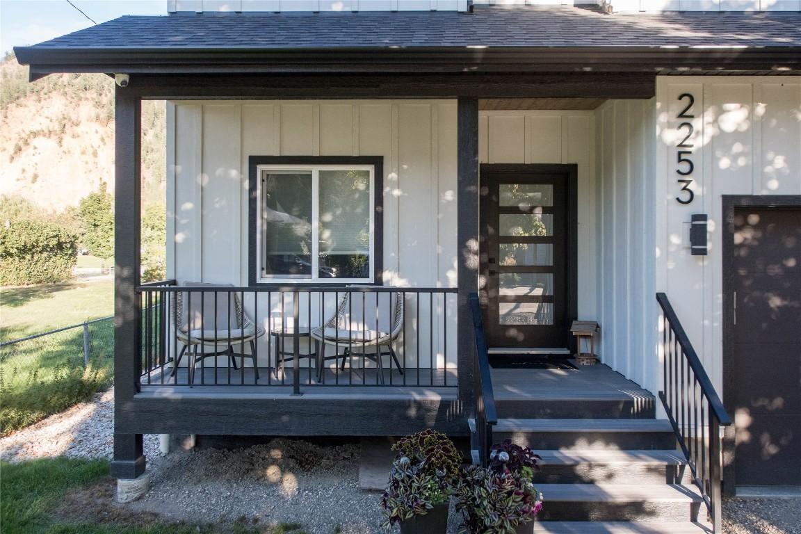 









2253


Shuswap

Avenue,
Lumby,




BC
V0E 2G0

