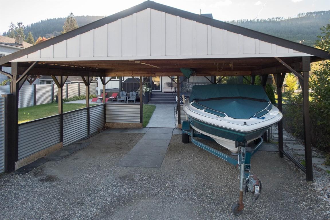 









2253


Shuswap

Avenue,
Lumby,




BC
V0E 2G0

