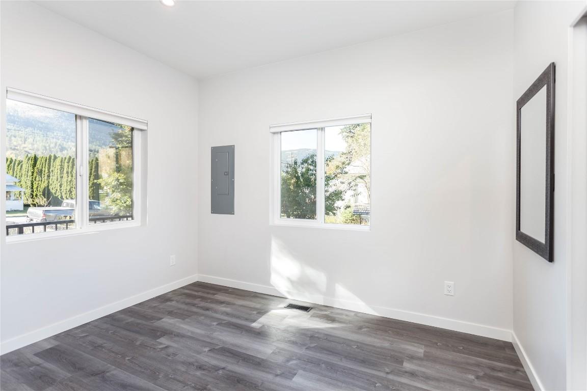 









2253


Shuswap

Avenue,
Lumby,




BC
V0E 2G0

