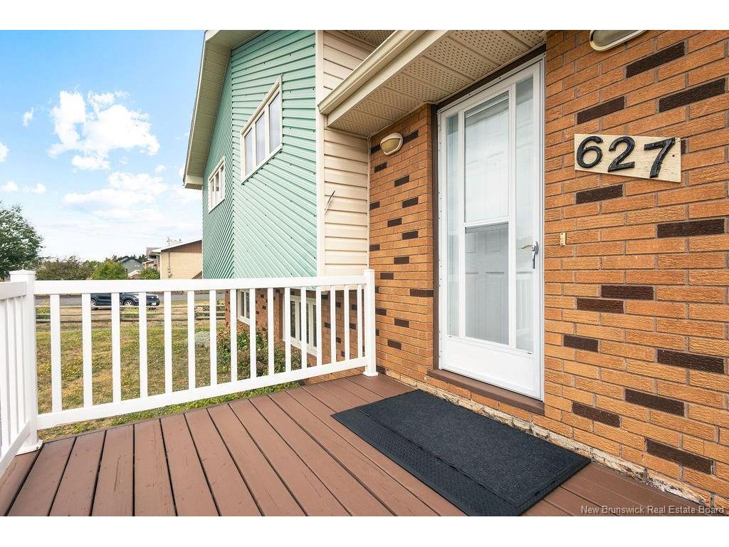 









627


Rue Principale

,
Pointe-Verte,




NB
E8J 2P7

