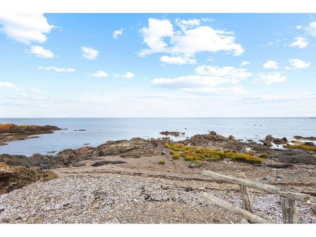 









627


Rue Principale

,
Pointe-Verte,




NB
E8J 2P7

