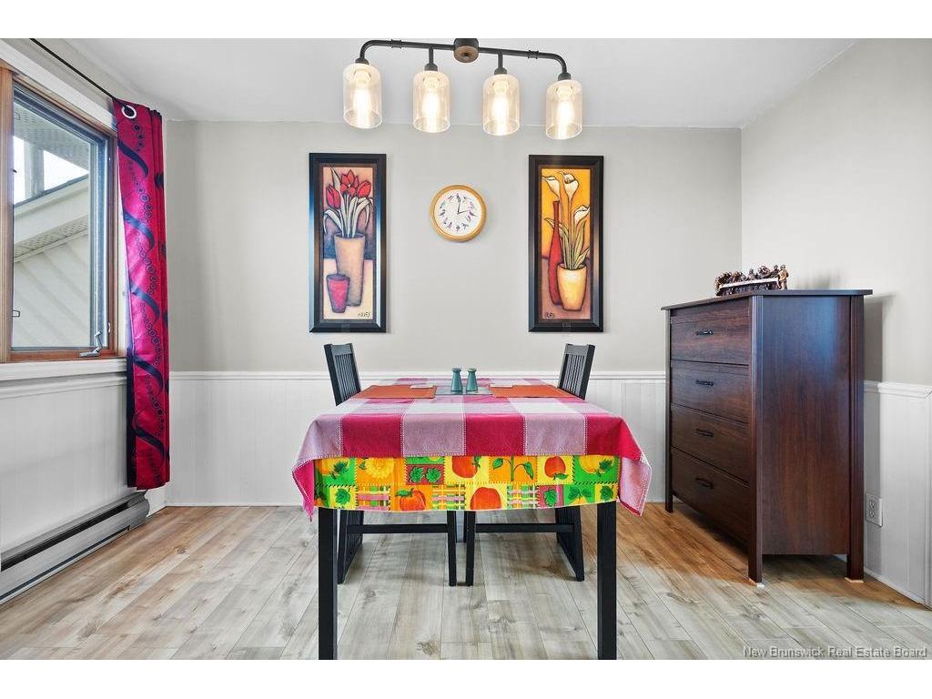









627


Rue Principale

,
Pointe-Verte,




NB
E8J 2P7

