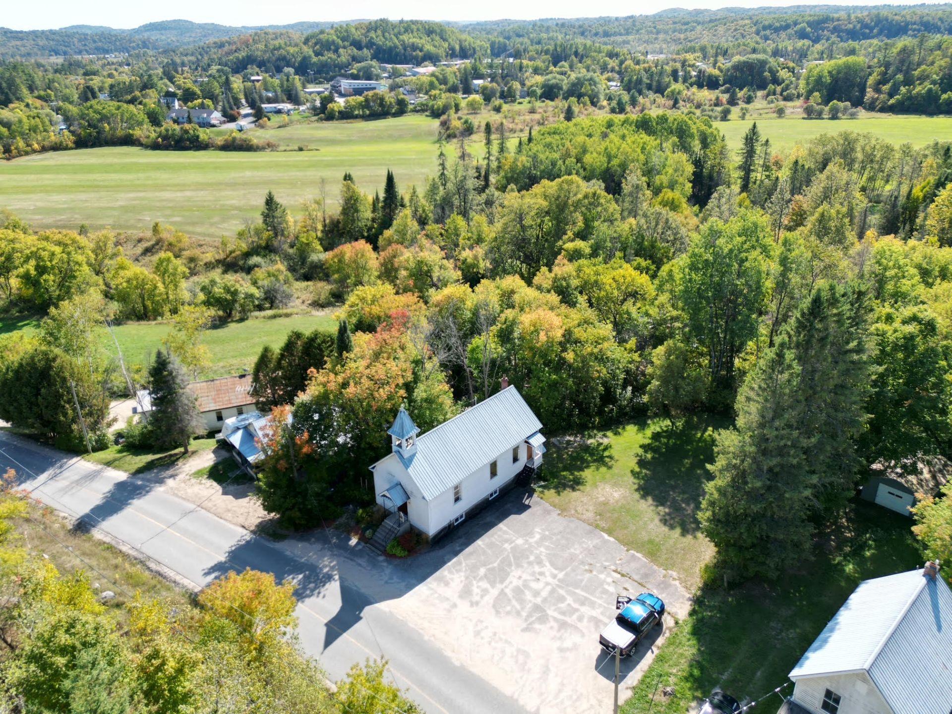 









85


Ch. de Martindale

,
Low,




QC
J0X2C0

